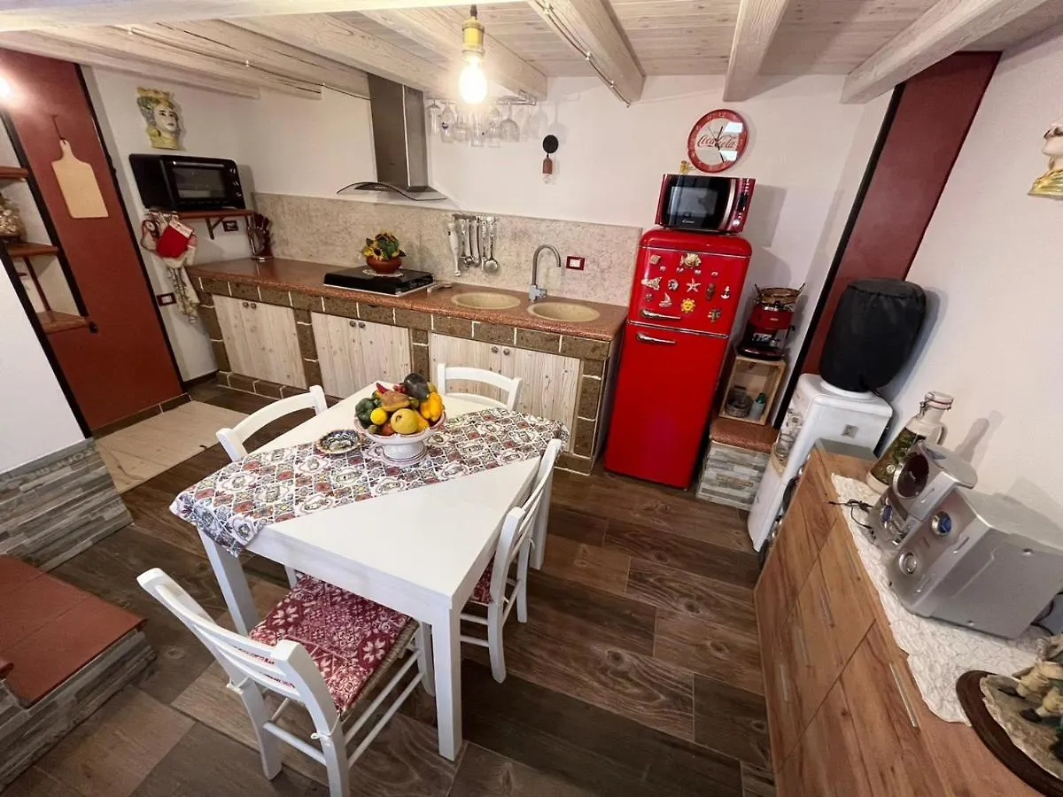 Al Vicoletto Boutique Bed & Breakfast Castellammare del Golfo Italy